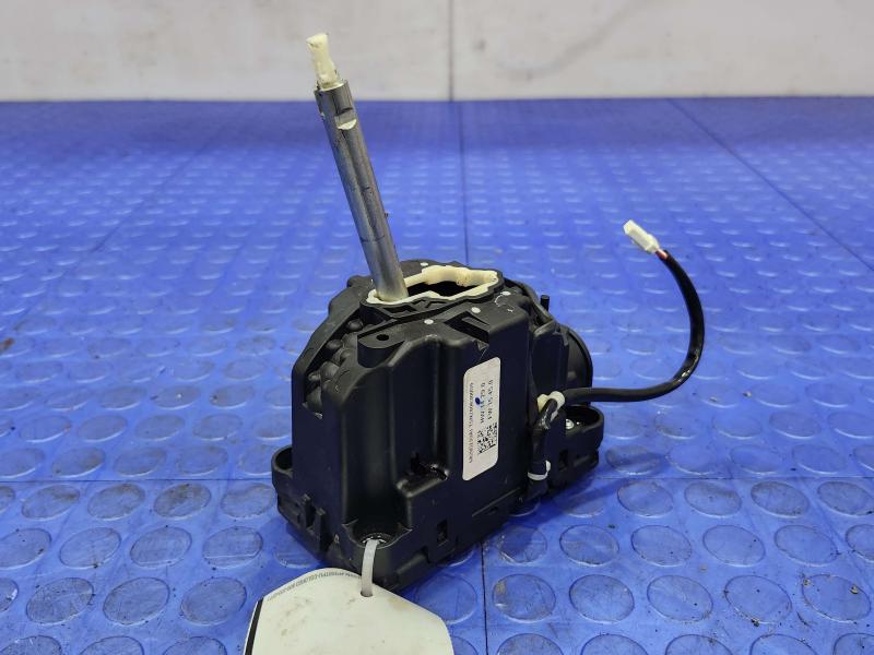 2016 Dodge Challenger Automatic Gear Shifter Assembly Genuine OEM 68205233AI