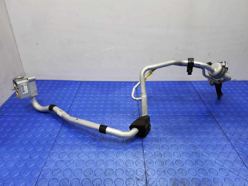 2017-2020 Volvo S90 V90 R1234YF AC Air Conditioning Evaporator Pipe OEM 31694268