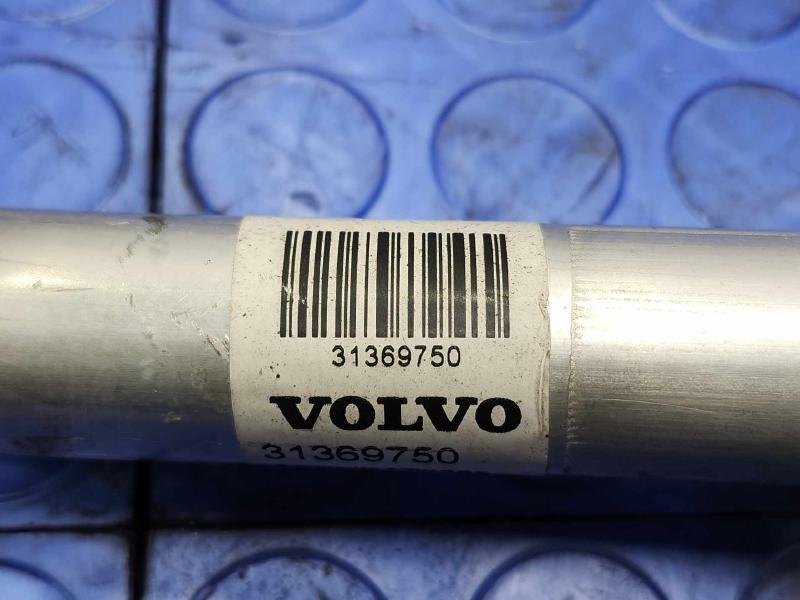 2017-2020 Volvo S90 V90 R1234YF AC Air Conditioning Evaporator Pipe OEM 31694268