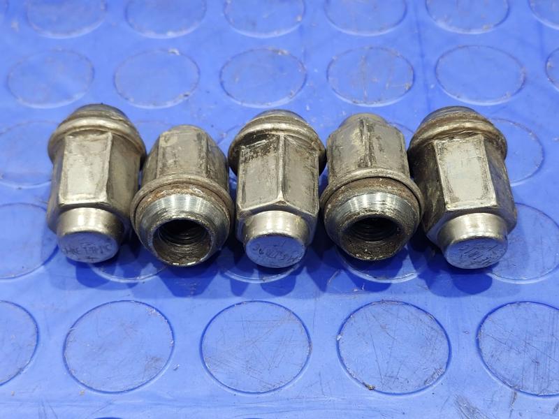 2012 Ford Escape Lug Nuts