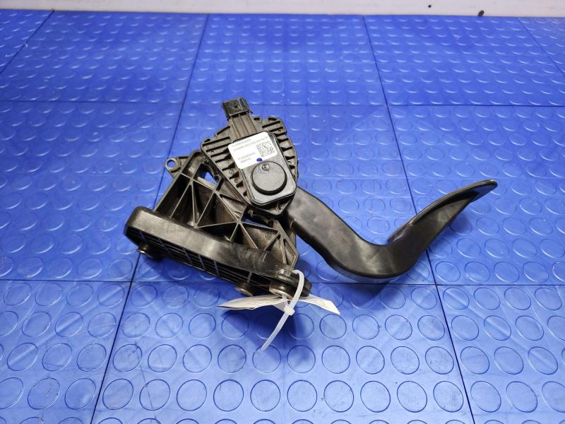 2015 Ford F-150 Pedal Assembly