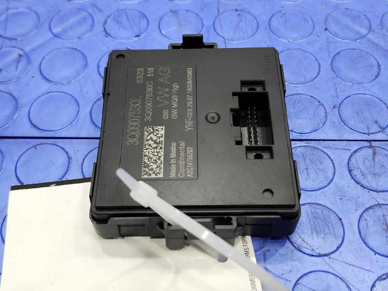 2019 Volkswagen Jetta Gateway Interface Control Module Genuine OEM 3Q0907530L