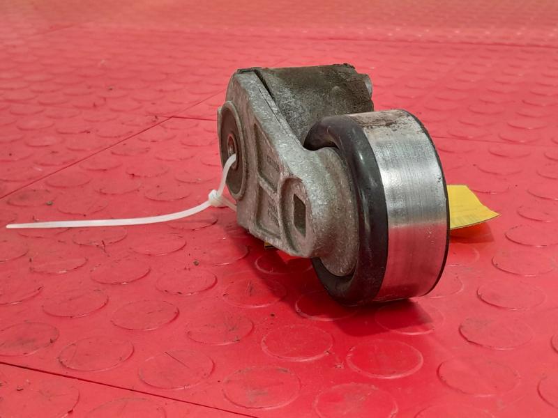 2014 Chevrolet Silverado 1500 Engine Belt Tensioner