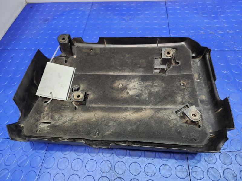 2015 Volkswagen Beetle Engine Cover