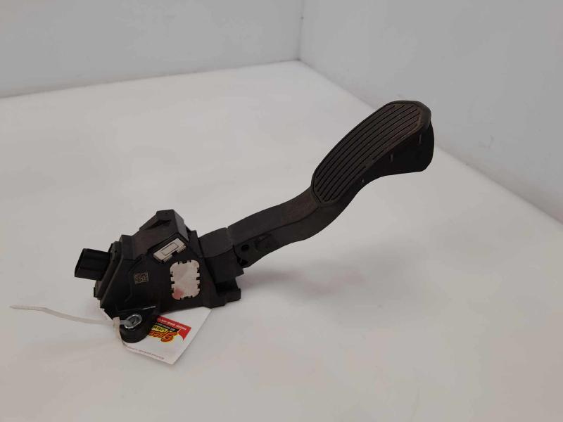 2014 - 2019 Toyota Corolla Accelerator Pedal Assembly OEM 4710102520