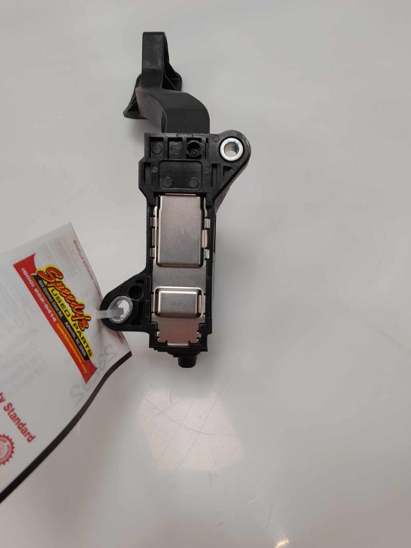 2014 - 2019 Toyota Corolla Accelerator Pedal Assembly OEM 4710102520