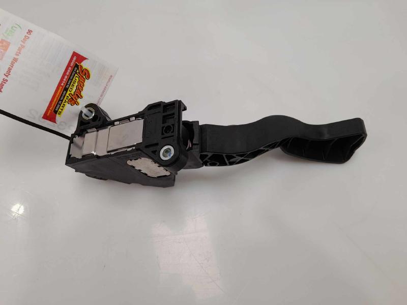2014 - 2019 Toyota Corolla Accelerator Pedal Assembly OEM 4710102520