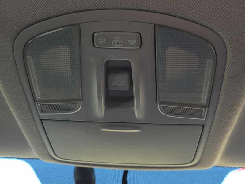 2018 Hyundai Elantra Front Console