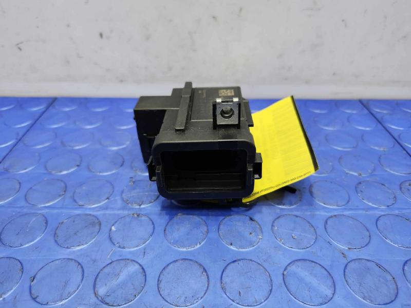 2013-2016 Audi A4 Ignition Switch Assembly with Key OEM 8K0909131D