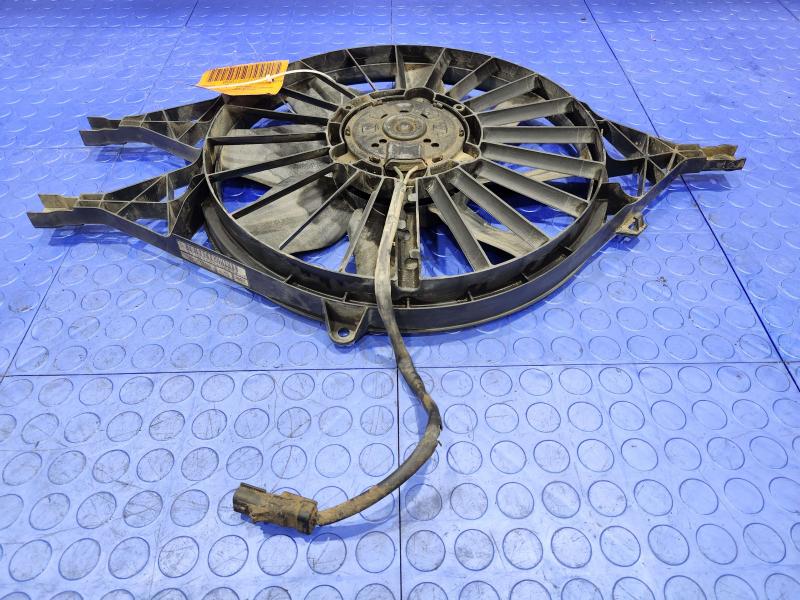2000-2004 Dodge Dakota Engine Cooling Fan Assembly Genuine OEM 52030033AB