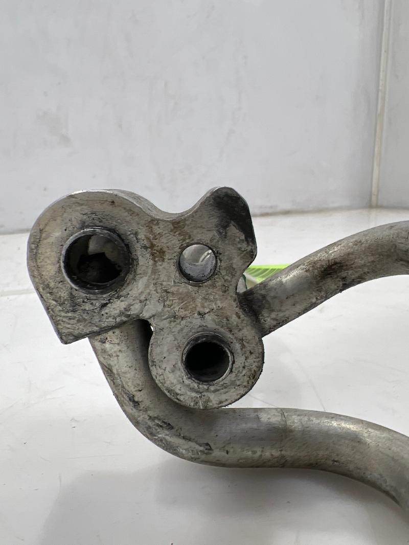 2000 - 2003 Saab 9-3 2.0L AC Manifold Pipe Hose OEM 5046966