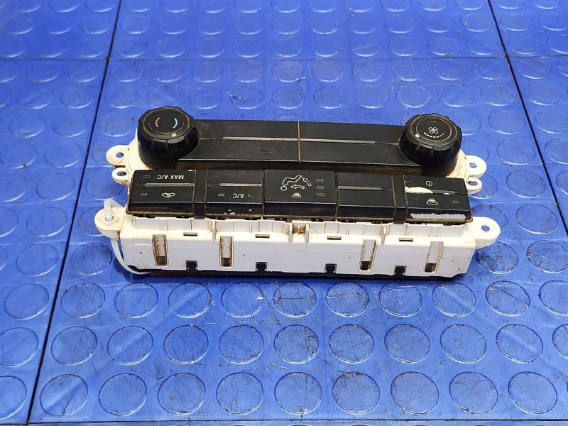 2012 Ford F-250 Super Duty Heater A/C Control