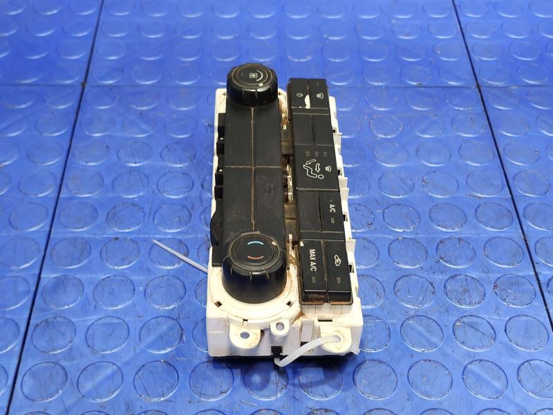 2012 Ford F-250 Super Duty Heater A/C Control