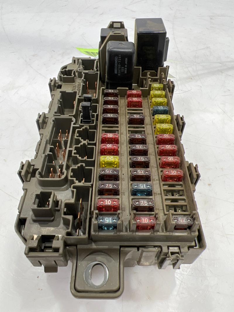 1999 Honda CR-V Cabin Fuse Box
