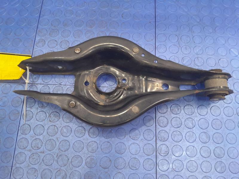 2015 BMW 328i Lower Control Arm Rr