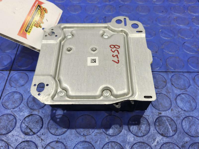 2014-2015 Jeep Grand Cherokee SRS Restraint Control Module OEM 68222877AA