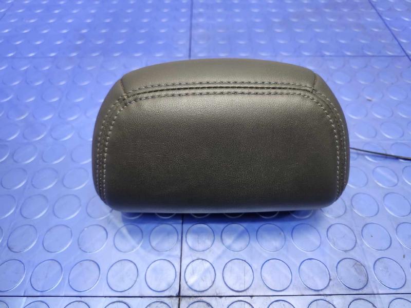 2017 Nissan Maxima Headrest