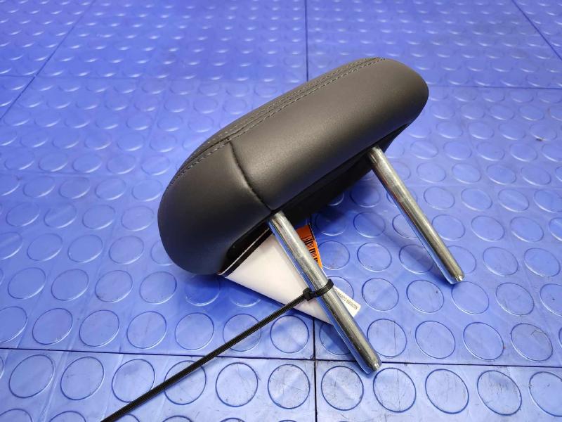 2017 Nissan Maxima Headrest