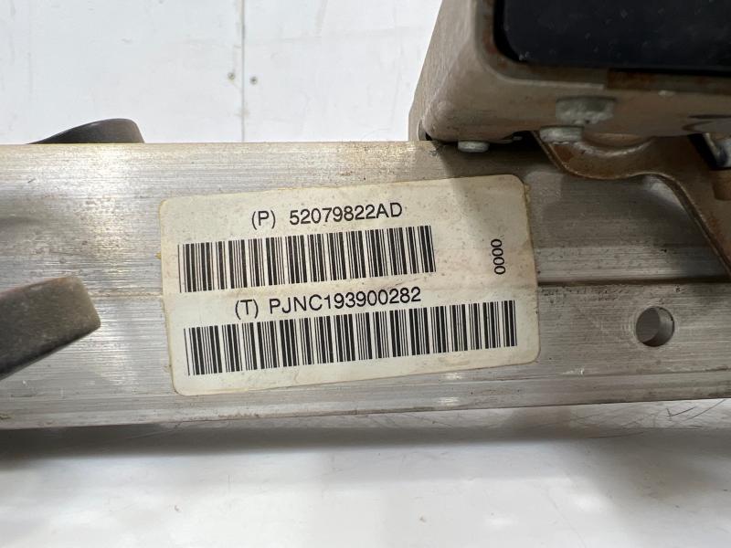 2000 Jeep Cherokee Steering Column