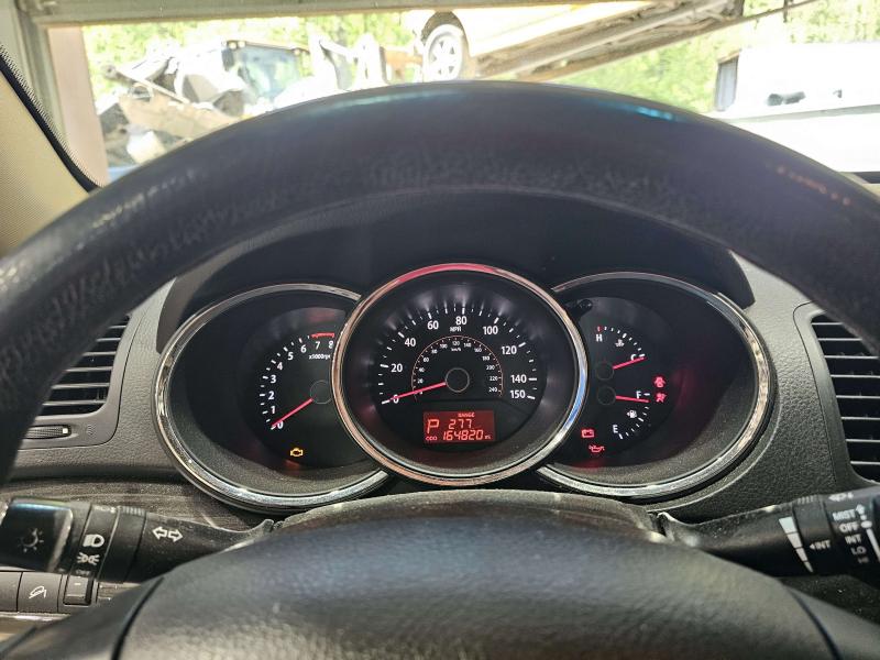 2011 Kia Sorento Speedometer