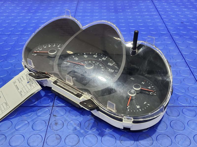 2011 Kia Sorento Speedometer