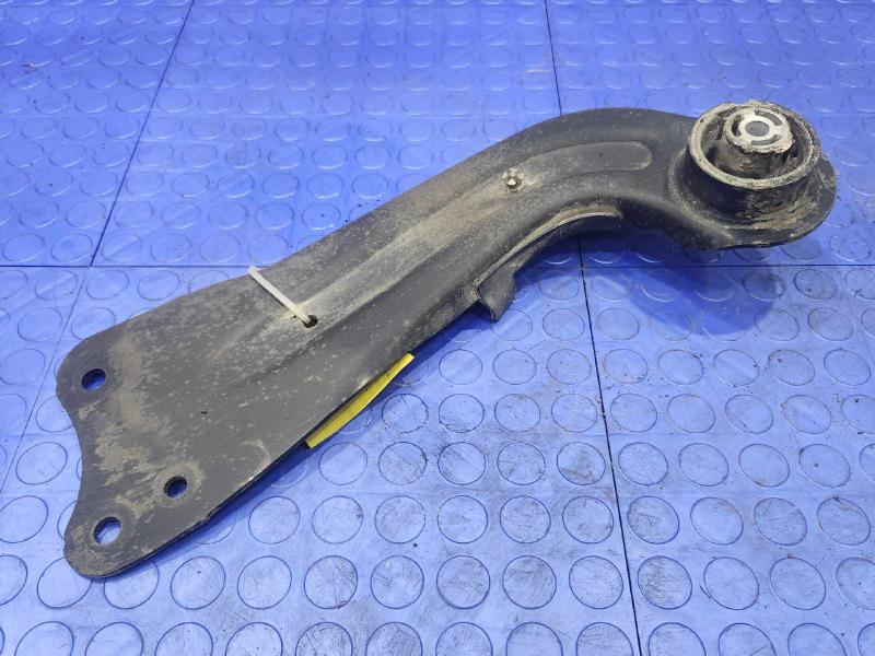 2013 Volkswagen Jetta Lower Control Arm Rr