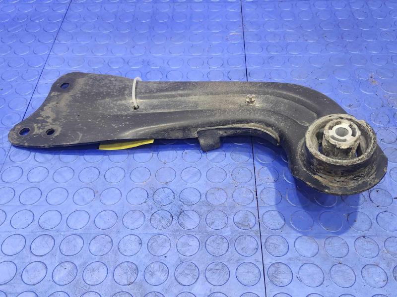 2013 Volkswagen Jetta Lower Control Arm Rr