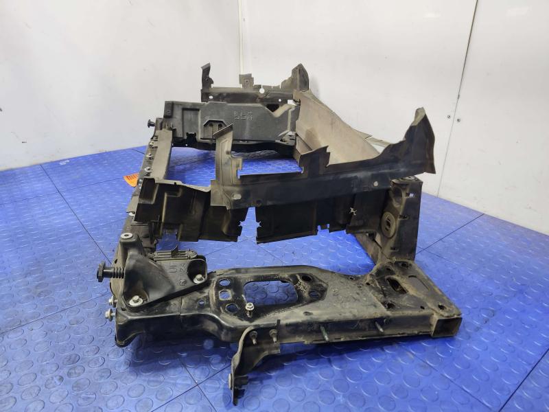 2015 Chrysler 200 Radiator Support