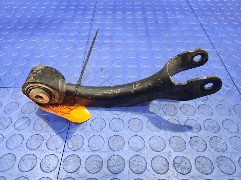 2017 Chrysler 200 Upper Control Arm Rear