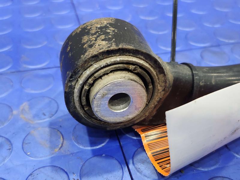 2017 Chrysler 200 Upper Control Arm Rear