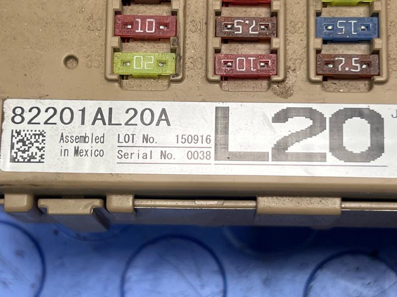 2017 Subaru Legacy Cabin Fuse Box
