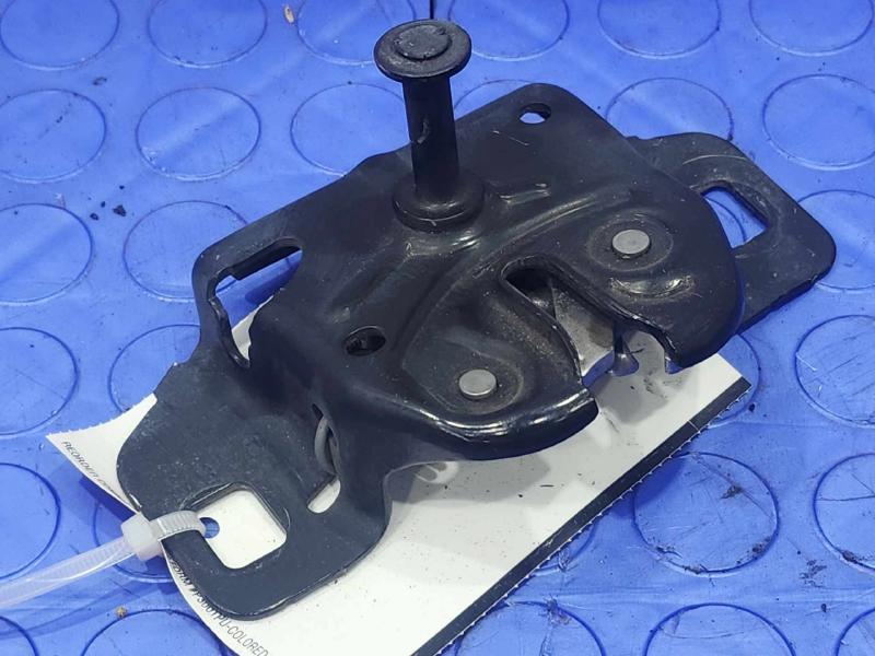 2017 Dodge Grand Caravan Hood Latch