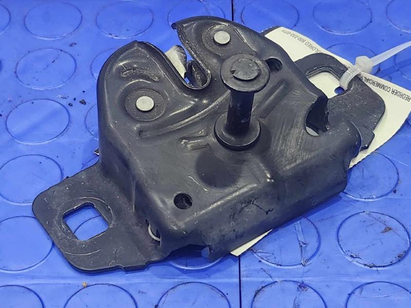 2017 Dodge Grand Caravan Hood Latch