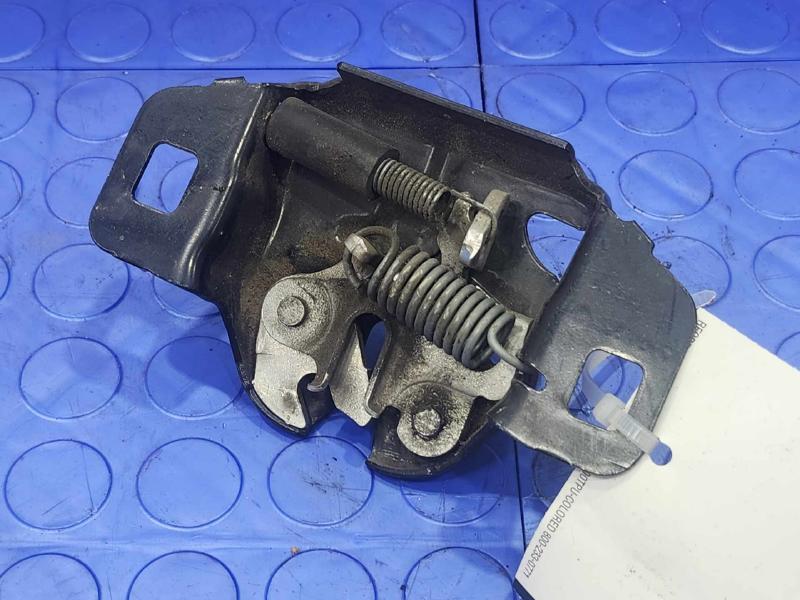 2017 Dodge Grand Caravan Hood Latch