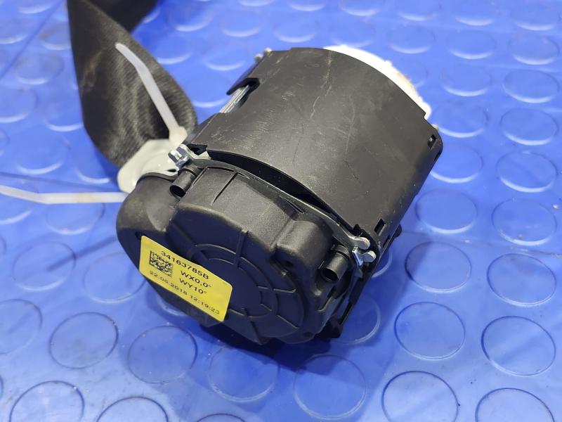2018 Audi Q7 Rear Seat Belt