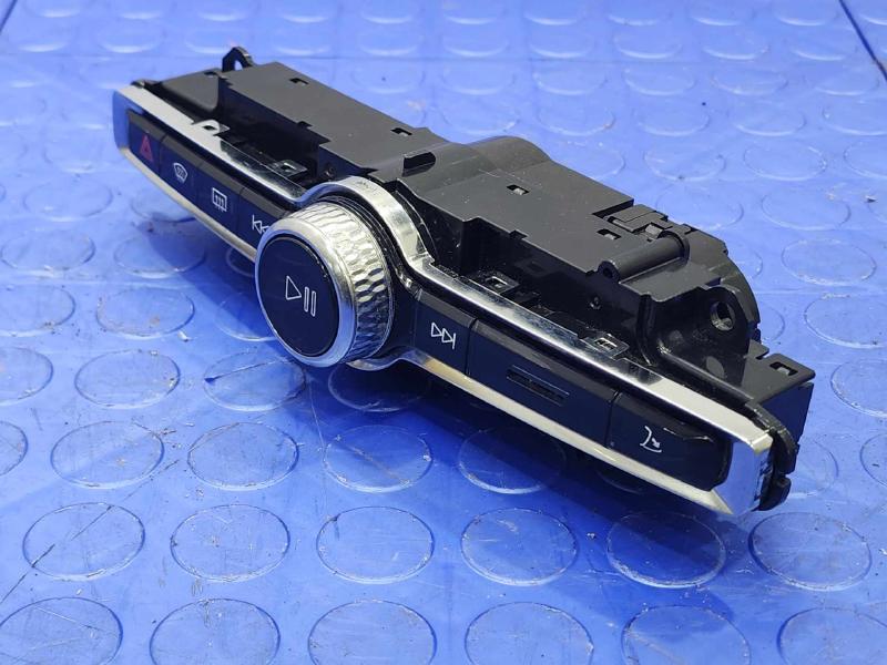 2016-2024 Volvo XC90 Front Radio / Temperature Control Panel OEM 31346789