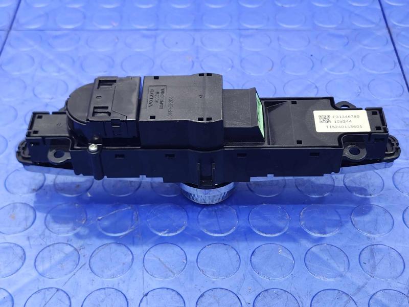 2016-2024 Volvo XC90 Front Radio / Temperature Control Panel OEM 31346789