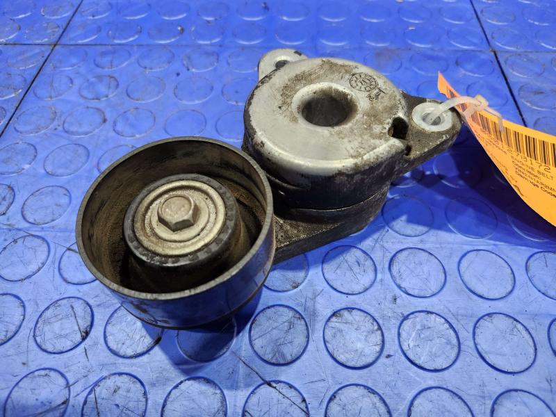 2013 Nissan Pathfinder Engine Belt Tensioner