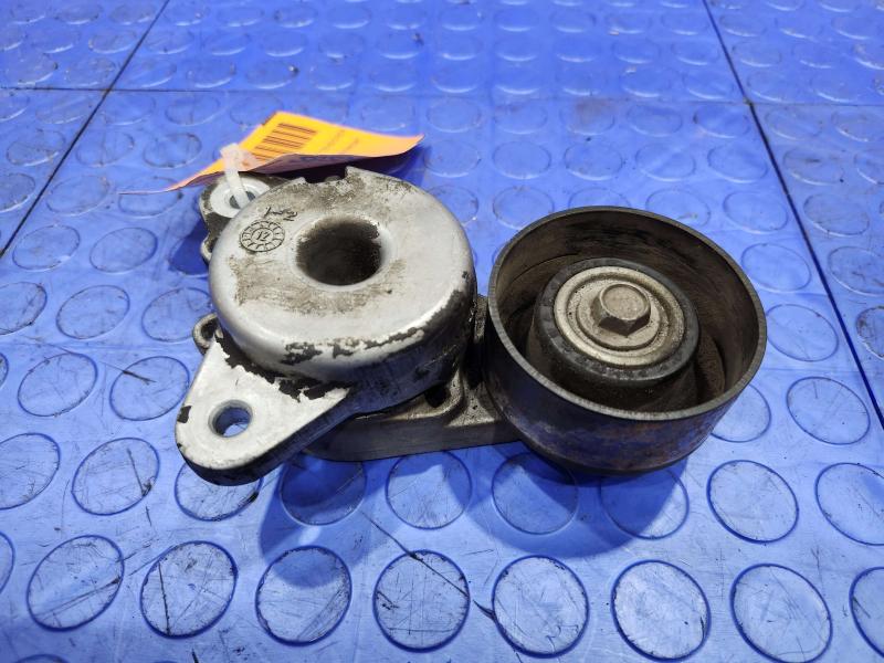 2013 Nissan Pathfinder Engine Belt Tensioner