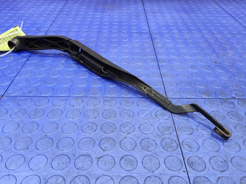 2016 Cadillac ATS Wiper Arm