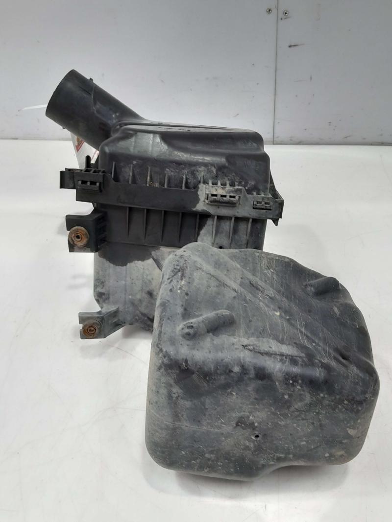 2005 Subaru Legacy Air Cleaner