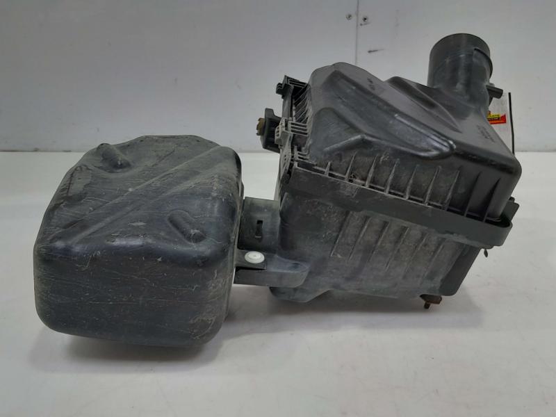 2005 Subaru Legacy Air Cleaner
