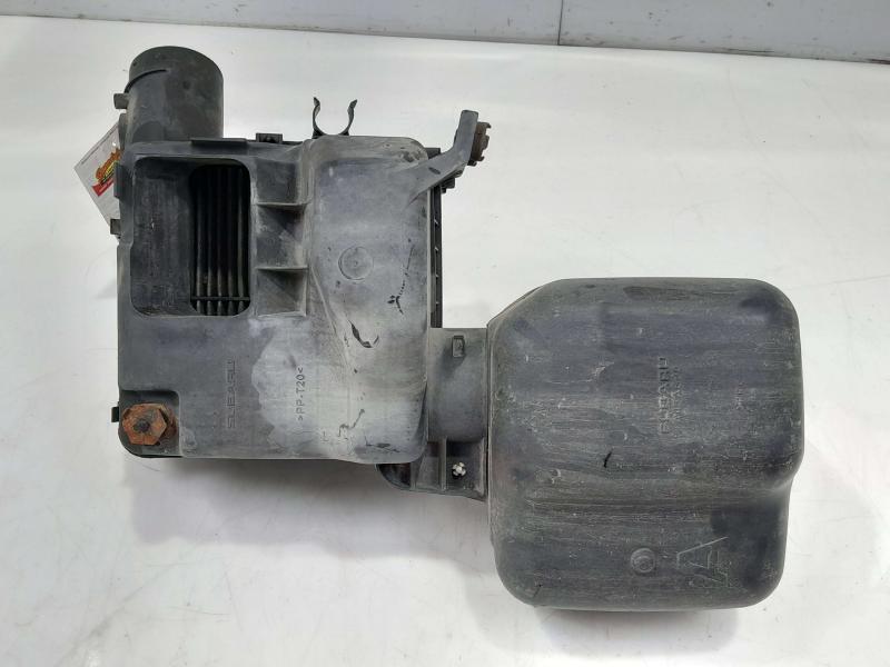 2005 Subaru Legacy Air Cleaner