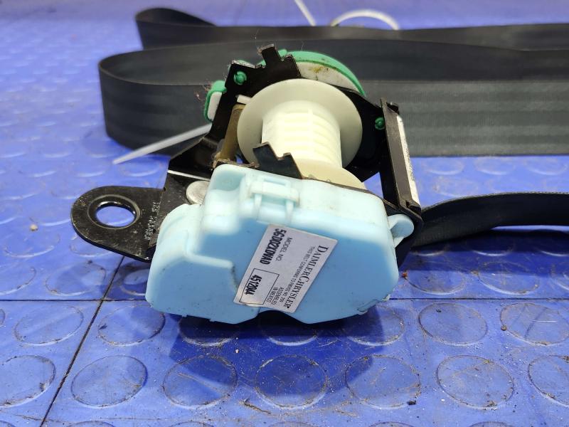 2002 Dodge Dakota Rear Seat Belt