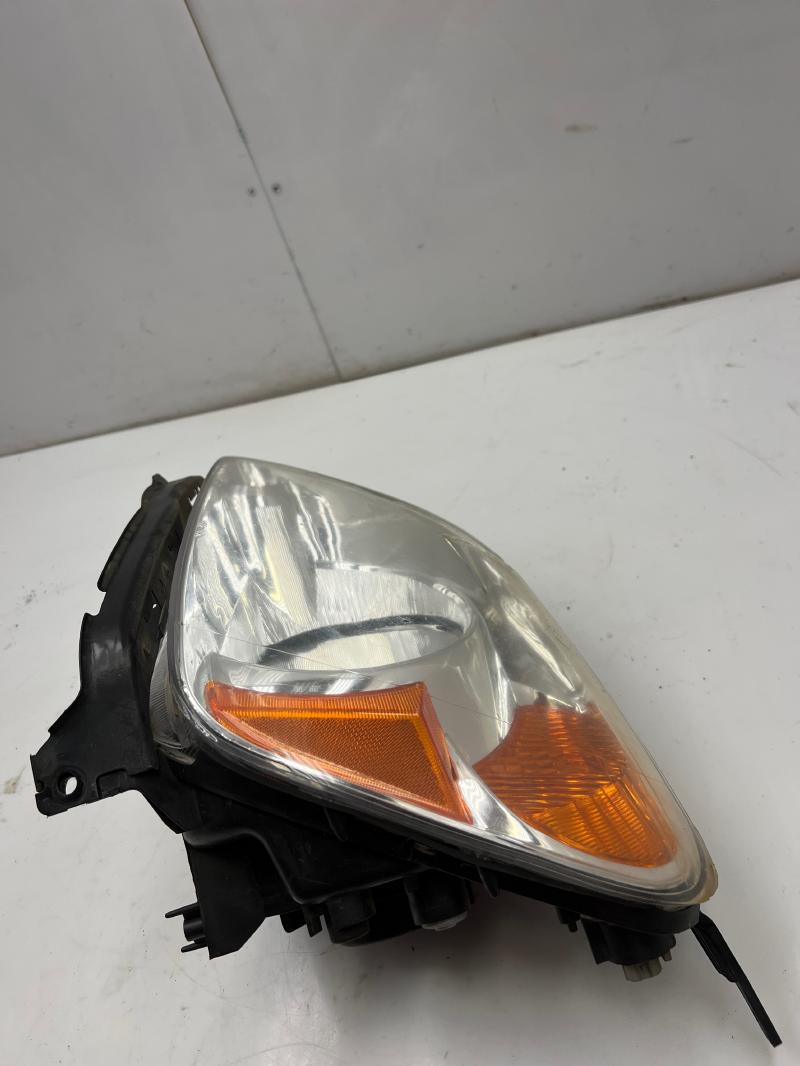 2002 Honda CR-V Headlamp Assembly