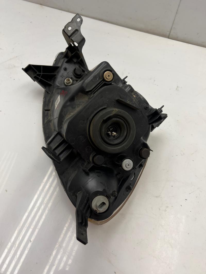 2002 Honda CR-V Headlamp Assembly