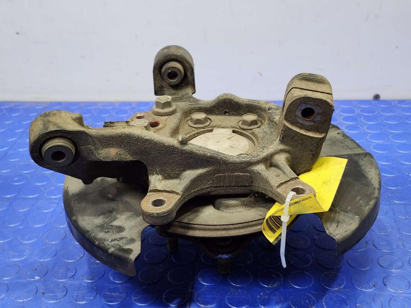 2014 Infiniti QX60 Rear Knuckle/Stub Axle
