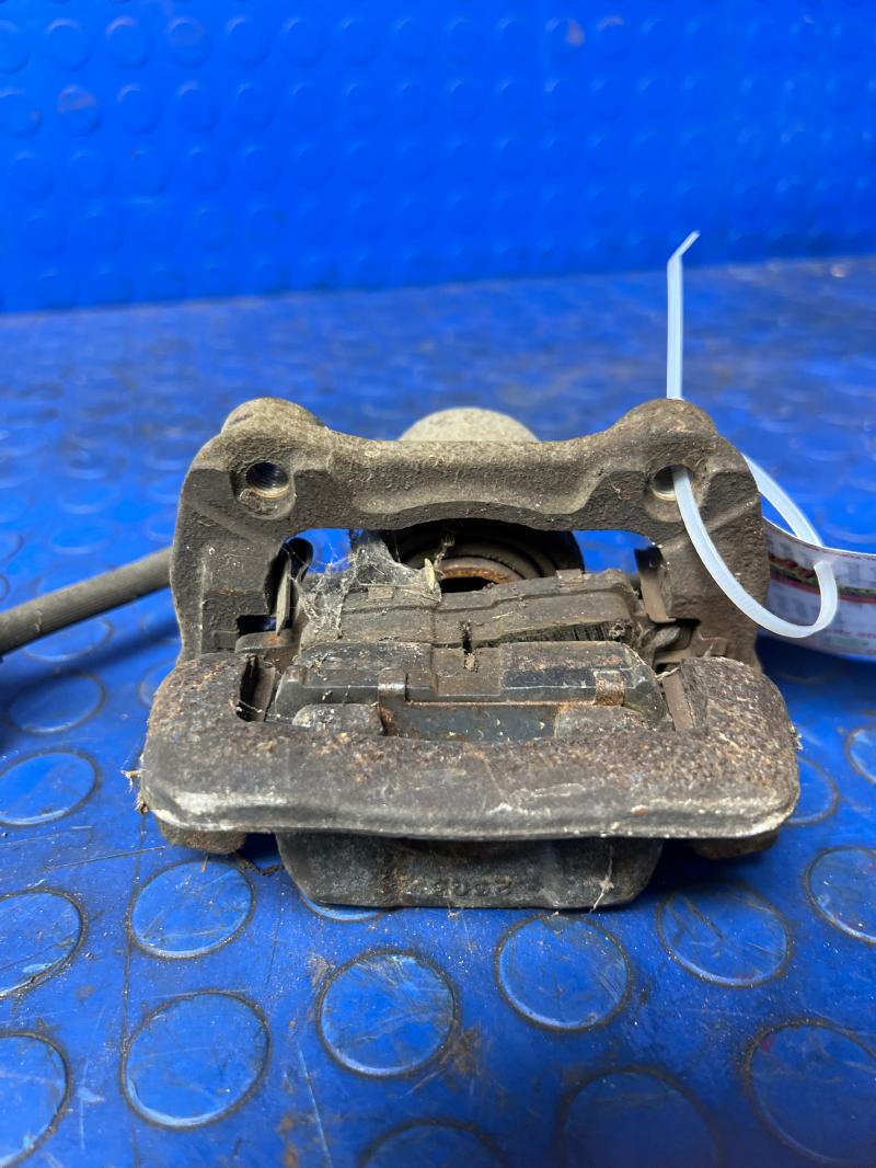 2003 Honda Pilot Caliper