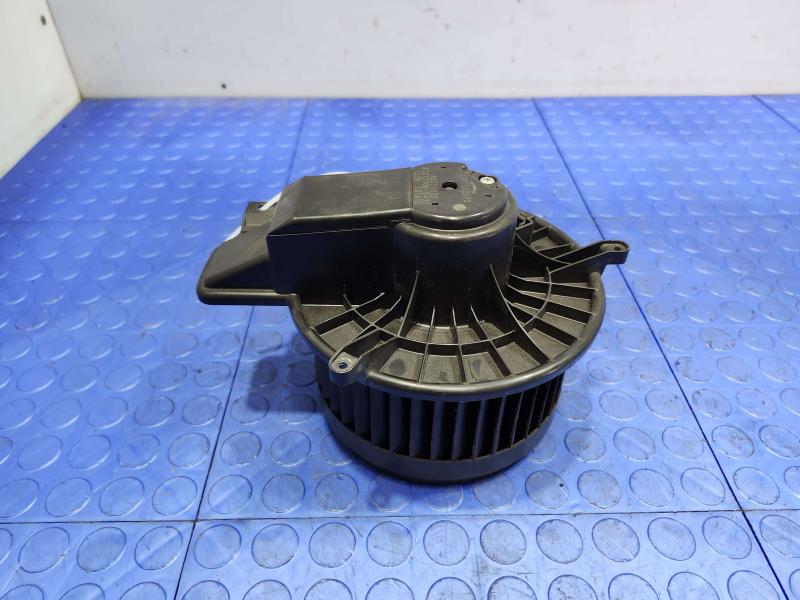 2010 Dodge Challenger Blower Motor