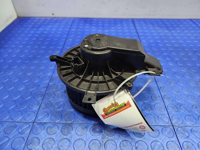 2010 Dodge Challenger Blower Motor